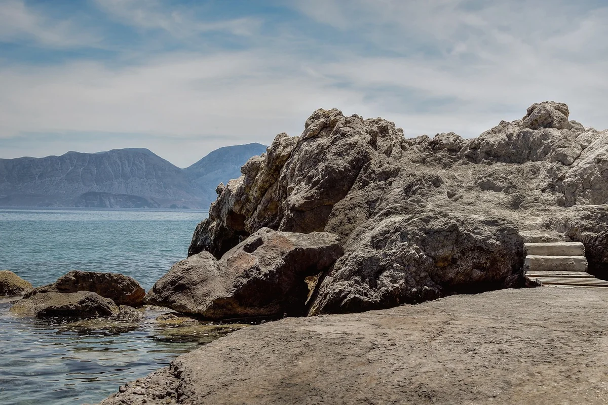 Was ist ein Marmorfelsen – und warum streiten sich Geologen und Gärtner darüber?