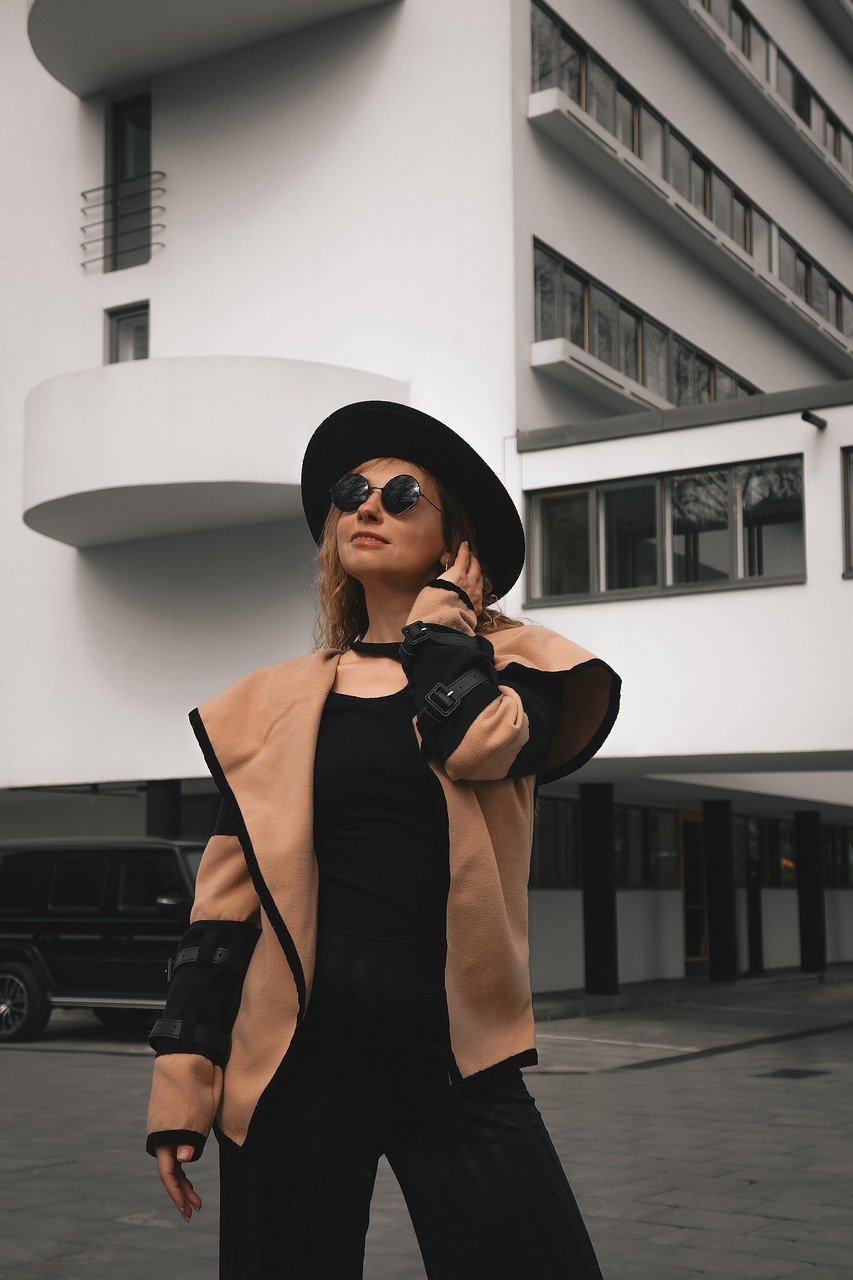 entdecken sie die neuesten modetrends für jede saison! lassen sie sich von angesagten styles, farben und accessoires inspirieren, um ihren look zu perfektionieren. bleiben sie immer up-to-date mit den heißesten fashion-highlights!